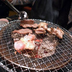 Yakiniku Toraji Kan Nippori Ten - 若鶏など