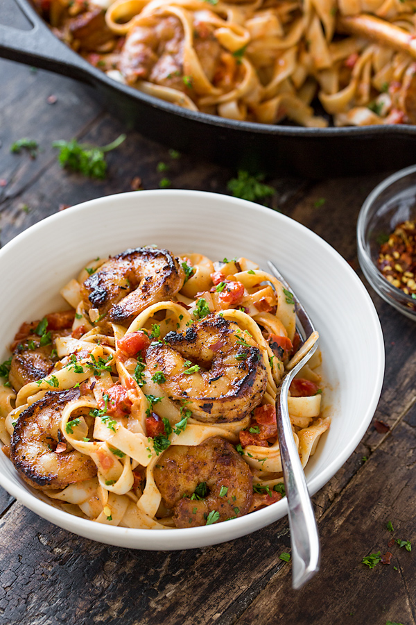 Bowl of Cajun Shrimp Pasta | thecozyapron.com