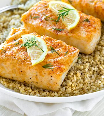 Baked Halibut | thecozyapron.com