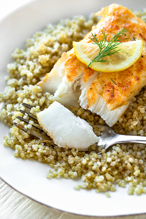 Baked Halibut | thecozyapron.com