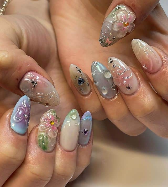 18 Captivating Aura Nails You'll Want To Copy