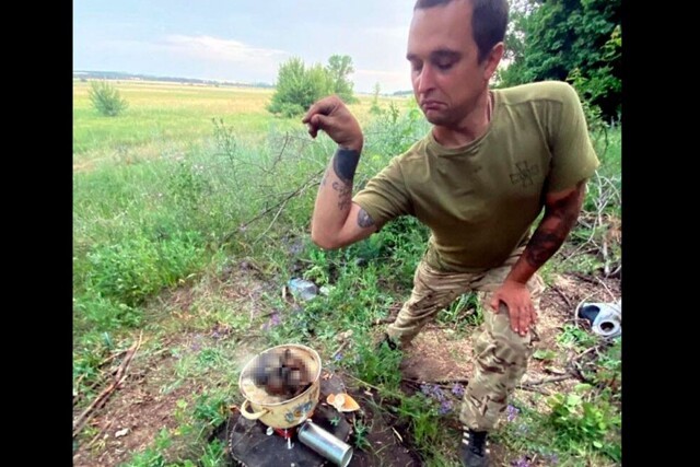 Таких личностей нужно показывать в ликвидированном виде, но чтобы точно было понятно, что это он