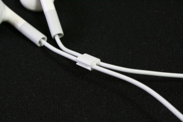 apple_earphone_5_.jpg