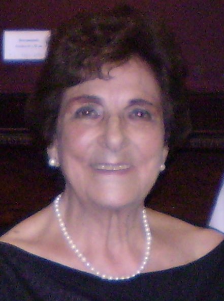 File:MAV Cumple 90.jpg