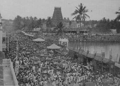 File:Kapalisvar temple festival in mayilai circa 1940.jpg