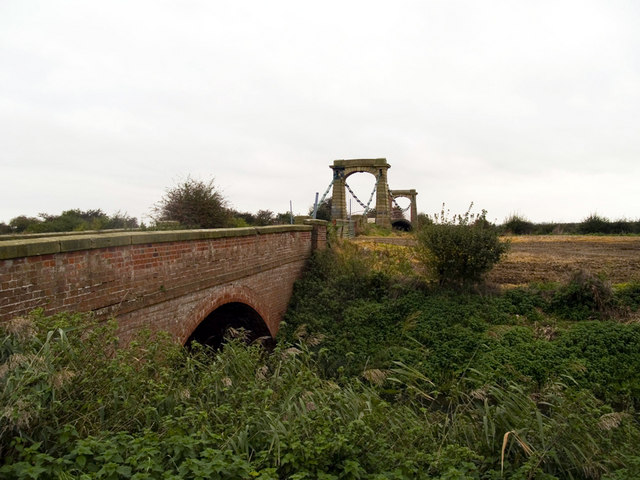 File:Horkstow Bridges - geograph.org.uk - 268367.jpg