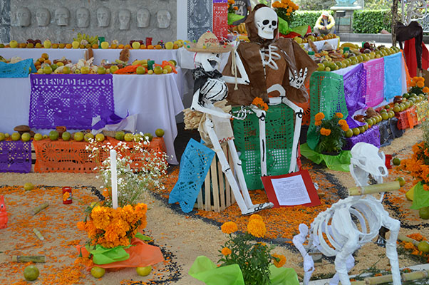 File:Brenda DDmuertos 05.jpg