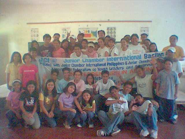 File:Junior Jaycees Revival 06.jpg