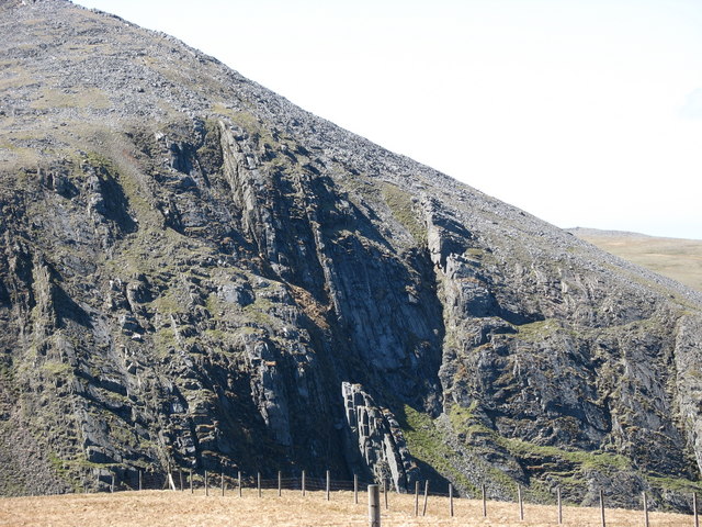 File:Craig Cwrwgl - geograph.org.uk - 226334.jpg