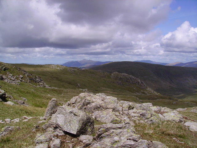 File:Above Deep Slack - geograph.org.uk - 445625.jpg