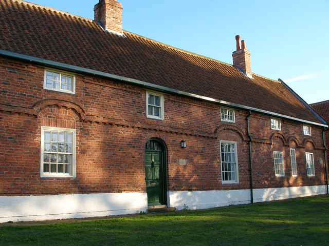 File:Ivy House - geograph.org.uk - 495408.jpg