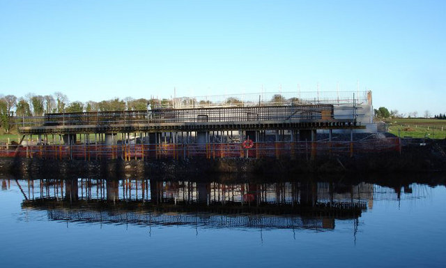 File:New bridge - geograph.org.uk - 1096358.jpg