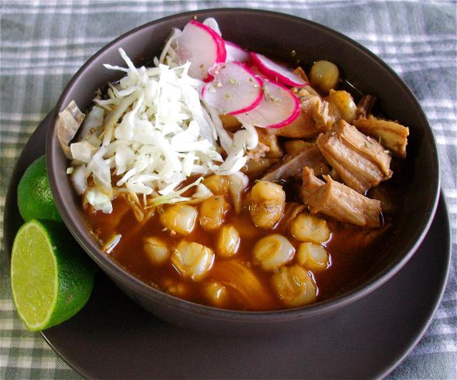 File:Pozole rojo (2017).jpg