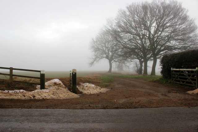 File:Macmillan Way - geograph.org.uk - 5733386.jpg