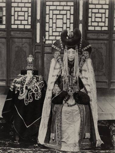 File:MongolianRoyalty.jpg