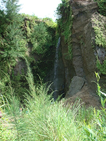 File:Cox'sBazar Fountain.JPG