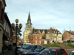 Montdidier Place Parmentier 1.jpg