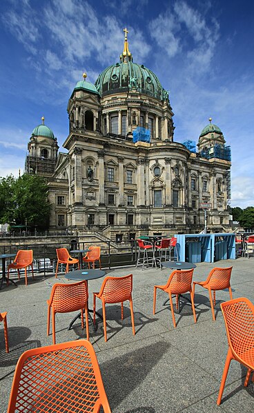 File:Berliner Dom in Berlin 2H1A9927WI.jpg