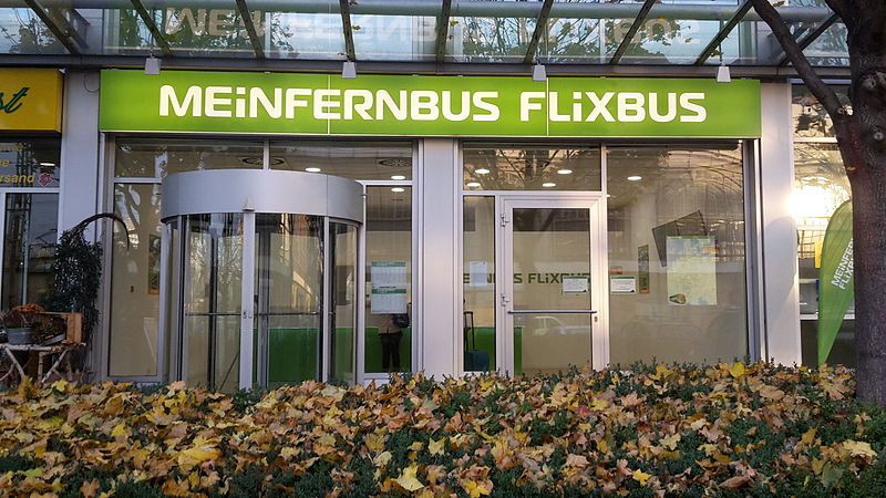 File:Meinfernbus Flixbus Ticket Schalter.jpg