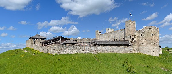 Rakvere castle ruins