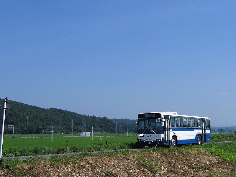 File:JRBUS KANTO HAKUHOULINE BUSROAD.jpg