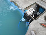 Čeština: Vodní čerpadlo v Kletečné. Okres Litoměřice, Česká republika. English: Water pump in Kletečná village, Litoměřice District, Czech Republic.