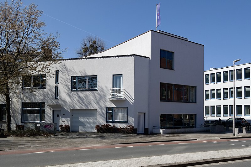 File:Huis op de Linde Heerlen.jpg