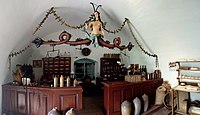 Čeština: Kupecký krám v muzeu na zámku v Polné, okres Jihlava, kraj Vysočina. English: Old grocer's in the museum in Polná Castle, Polná, Jihlava District, Vysočina Region, Czech Republic.