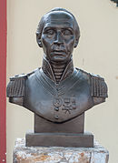 Bust of General Rafael Urdaneta.jpg