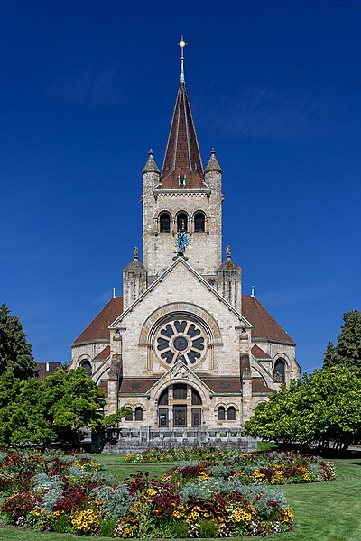 File:Pauluskirche (50823861603).jpg