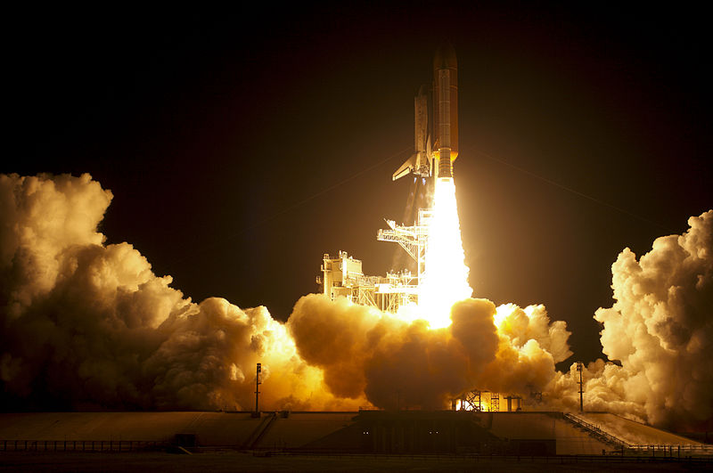 File:STS-128 Launch 03.jpg