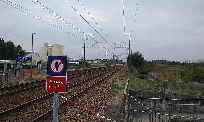 File:Gare de Frénouville Cagny 6.jpg