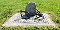 Deutsch: Gedenkfindling für Gorch Fock im Gorch-Fock-Park in Hamburg-Finkenwerder. This is a photograph of an architectural monument. It is on the list of cultural monuments of Hamburg, no. 14713.