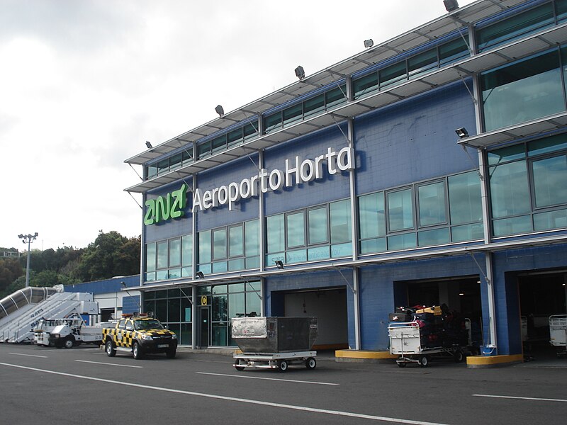 File:FAI HOR Airport CasteloBranco.JPG