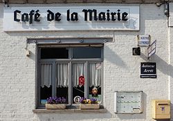 Façade du Café de la Mairie Flêtre.