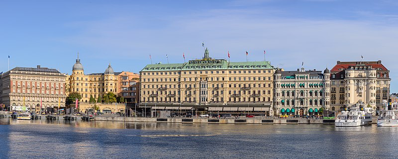 File:Blasieholmen October 2019 01.jpg