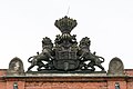 Deutsch: Wappenrelief am Alten Haupteingang des Universitätsklinikums Hamburg-Eppendorf (Gebäude O35). This is a photograph of an architectural monument. It is on the list of cultural monuments of Hamburg, no. 20779.