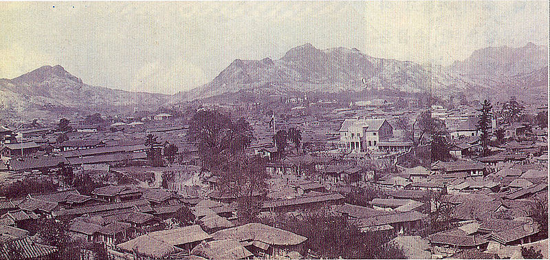 File:View of seoul circa 1900.jpg