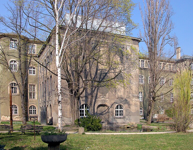 File:20070402010DR Dresden-Johannstadt Kunstgewerbeschule.jpg