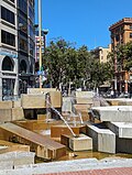 Thumbnail for File:UN Plaza fountain.jpg