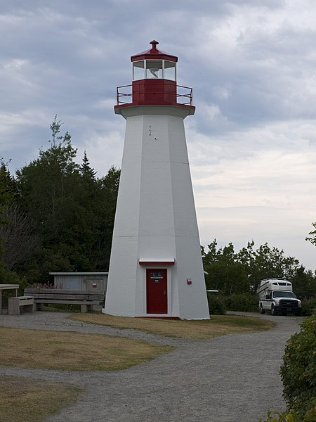 File:Cap de Bon Desir lighthouse.jpg