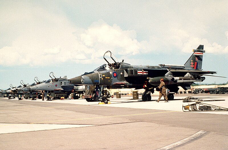 File:JaguarGR1As 41Sqn EielsonAFB1996.jpeg