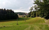 Čeština: Pohled ke vsi Jiříkovice v okrese Žďár nad Sázavou, kraj Vysočina od jihu. English: Village of Jiříkovice, Žďár nad Sázavou District, Vysočina Region, Czech Republic, as seen from the south.