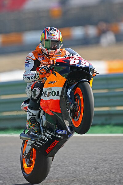 File:Nicky Hayden 2006 Estoril 2.jpg