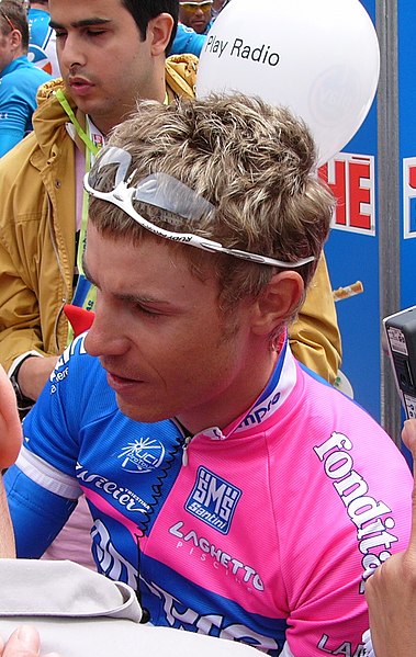 File:Damiano Cunego GiroItalia2006.jpg