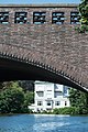 Deutsch: Krugkoppelbrücke in Hamburg, Detail der Seite zur Außenalster. This is a photograph of an architectural monument. It is on the list of cultural monuments of Hamburg, no. 19579.