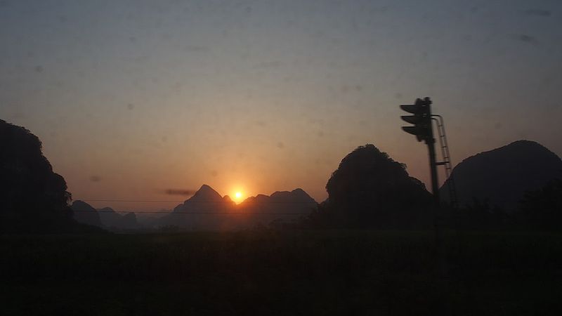 File:Evening before arriving Nanning (11359533734).jpg