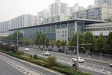 Tiantong Yuan station exterior (October 2018)