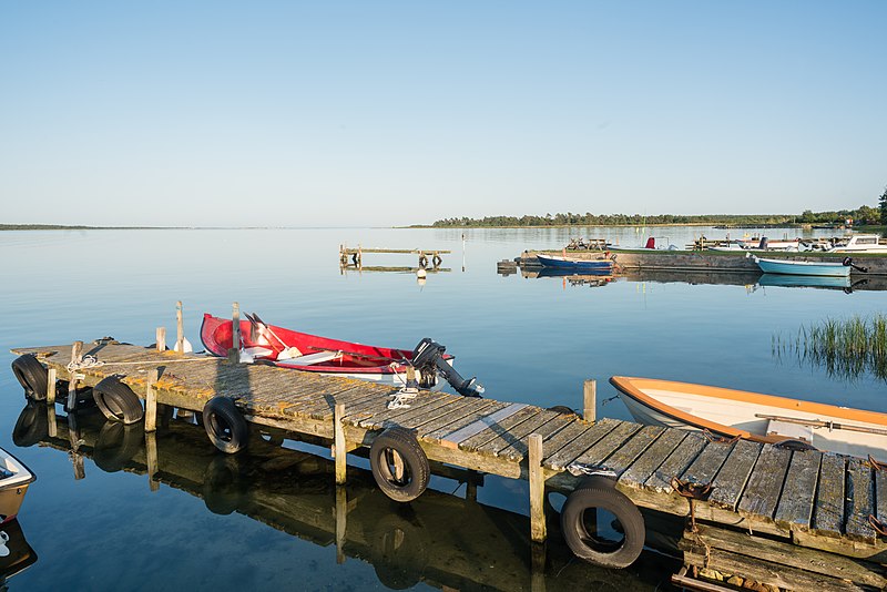 File:Fårösund July 2019 02.jpg