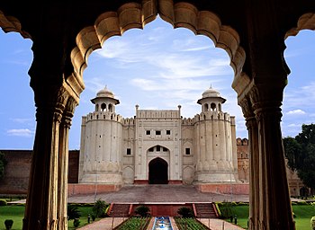 Lahore Fort in Lahore Photograph: Rohaan Bhatti CC-BY-SA-3.0